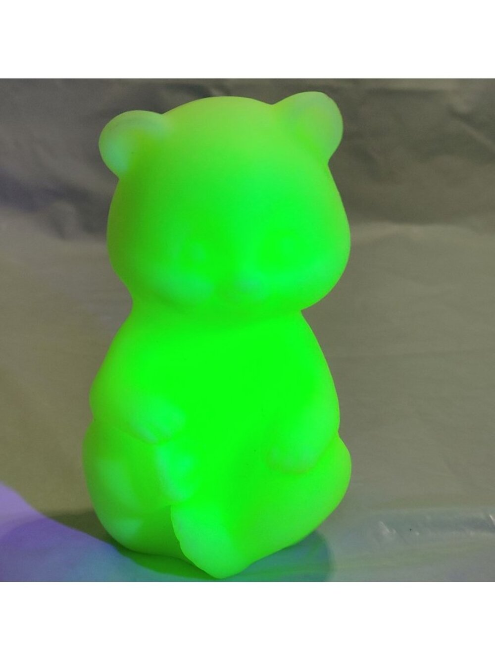 Fenton Sitting Bear 5151 Vintage Satin Custard Glass Figurine Glows UV Light